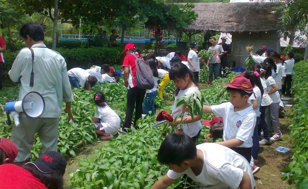 2.-Telaga-Desa-Agro-Enviro-Education-Park-1-1024x768 2.jpg